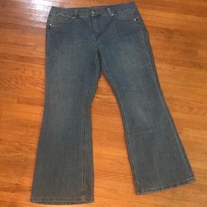 Melissa McCarthy Seven7 wide leg flare jeans